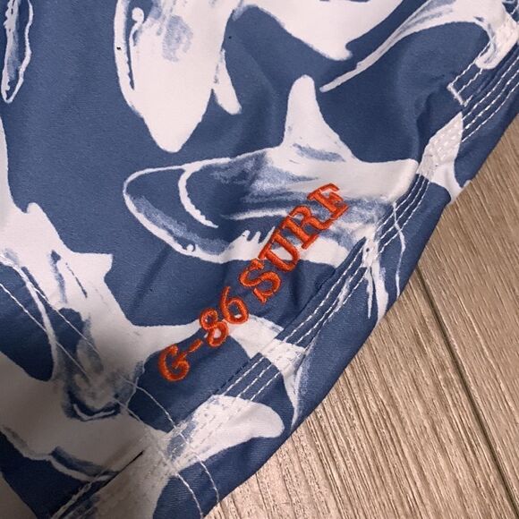 NWT Gap Kids Swim Trunks - Picture 3 of 8